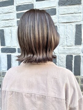 モア 下通店(MORE) プリンを活かしたグレージュカラー