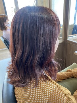 フェリア 池田(FERIA) 顔周りカット/くびれヘア/前髪カット/韓国ヘア/艶カラー