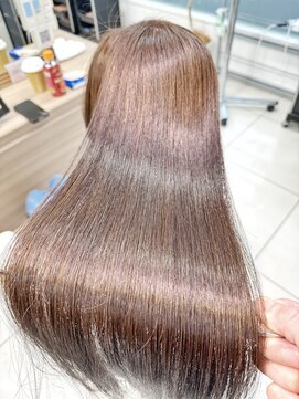 アッシュ 鶴ヶ峰1号店(Ash) 髪質改善美髪矯正で乾かすだけのツヤサラヘア♪　[横浜/鶴ヶ峰]