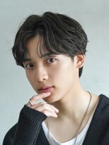 レタッチ バイ フィフス 天神大名(RETOUCH by fifth)&nbsp;ニュアンスパーマセンターパートカルマパーマシャドウパーマ眉毛