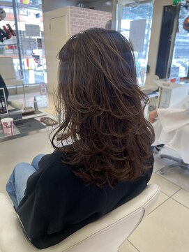 ショコララテ 大人美人艶カラーベージュ小顔カット透明感レイヤーセミロング