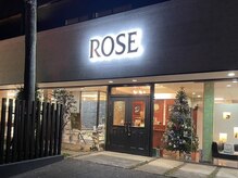 ローズ(ROSE)の雰囲気（夜になると雰囲気が一変！よりスタイリッシュな印象になります！）