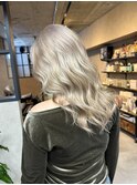 nバレイヤージュ、ハイライト、レイヤーロング、グレーベージュ