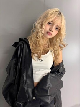 エニフォーイーストハム(Eni for eastham) ブリーチカラー/ブロンドベージュ/レイヤーロング