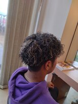 シャンプーボーイ 佐世保駅前店(SHAMPOO BOY) 【ブリーチ/ハイライト/パーマ】