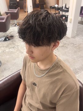 クロ(Kuro) 【波巻き風】ゆる質感メンズマッシュパーマ