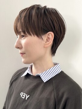 オーソ(AUTHO) イメチェン/前髪/クールショート/30代/40代/50代/白髪ぼかし