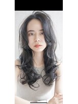 エイミー(Aimee)&nbsp;Aimee町田 ゆるふわロング×ブルーブラック