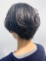 テトヘアー(teto hair) ハンサムショート、前下がりショート、ラベンダーアッシュ