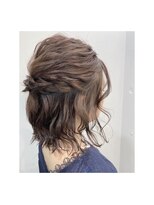 ナンバー エアロ 横浜(N° +aero)&nbsp;20代・30代・40代似合う小顔ヘアアレンジ♪二次会ブライダル花嫁