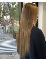 フツーロ 栄(FUTURO) プルエクステ