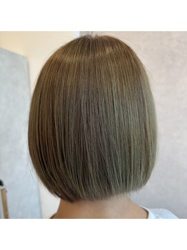 ガレリアエレガンテ 多治見店(GALLARIA Elegante) マット×ボブ