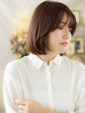 カバーヘア ブリス 大宮西口(COVER HAIR bliss) 艶感斜めバング黒髪ボブディヘルシースタイルa大宮20代30代40代