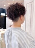 福山市美容室Caaryハイライトピンクカラー刈り上げショート