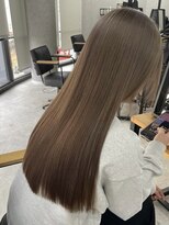 イリ 大阪(ili)&nbsp;暗めカラー/小顔/オリーブグレー/ココアベージュ/髪質改善