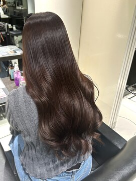 フォルテロゼ 横浜(FORTE rose) 秋におすすめチョコレートブラウン