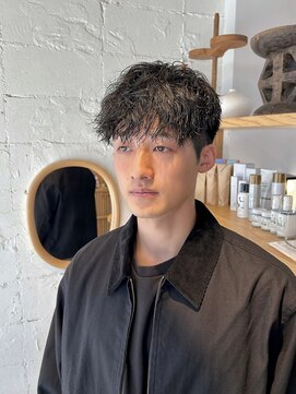 ロジエ(ROSIER) 短めツイストスパイラルマッシュパーマ