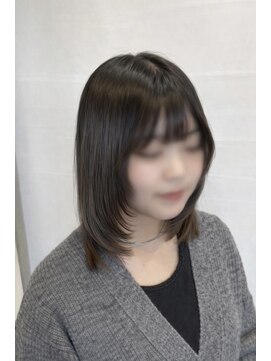 アヤナ バイ アヤラ(ayana by ayala) ダークアッシュ/似合わせカット/ミディアムレイヤーカット