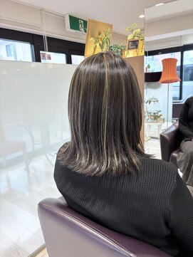 エル バイ ファースト(L by first) 【L by first】顔周りレイヤー×ハイライト