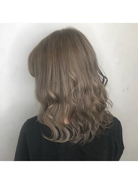 プロデュース 淵野辺店(Produce) ☆マーメイドアッシュ/カール/伸ばしかけ☆【淵野辺/淵野辺駅】