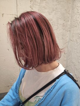 ペネロープ(Penelope) 【新宿penelope】ぱつっとボブ×ピンクハイライトカラー！