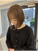 キャラメルブラウン