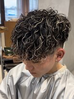 エイトデイズ 三宮駅前店(EIGHT days) ホワイトメッシュ スペインカール