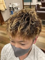 ロージーヘアー(Rosy Hair) イケイケなパーマカラースタイル