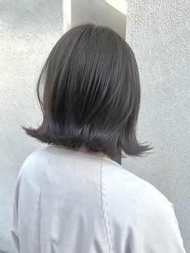 ビフィーノ イーリス 川西店(bifino iris) greige