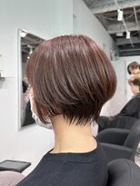 ハーツ 船橋(HEARTS)&nbsp;大人ショートスタイルの白髪ぼかしカラー【船橋／白髪ぼかし】