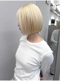 イメチェン/ホワイトブロンド/外ハネボブ/美髪/名古屋/名駅