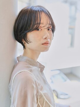 エムスラッシュ みなとみらい馬車道店(M SLASH) 透けバング/くすみカラー/丸み/マッシュショート/馬車道