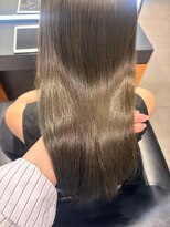 エミュ 伏見 国際センター(emu) オリーブカラー/艶髪/美髪/髪質改善