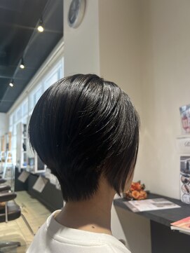 ツインエイトプラス(Twin eight plus+) ショートボブ