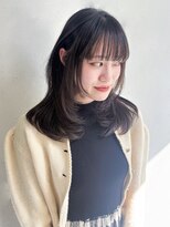 ローランド(Rowland)&nbsp;レイヤーカット / ミディアムレイヤー /顔周りレイヤー