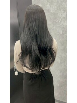 ロウ 町田(ROW) 働く大人女性の為のカット×カラー【ROW町田】