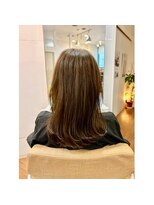 ムーア(MUA) 【ミディアム】×【透明感カラー】