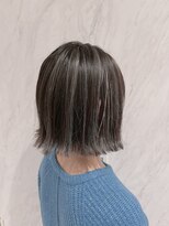 リー 枚方(Lee)&nbsp;店長今里☆外ハネホワイトハイライト☆