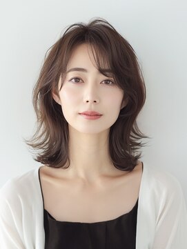 メロ 恵比寿(melo) 大人ミディアムレイヤー　白髪ぼかし　脱白髪染め 30代40代50代