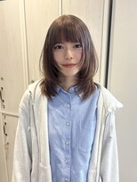カイ(kai) 透明感抜群◎オリーブベージュカラー
