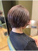 大人ニュアンスショート×白髪ぼかしカラー