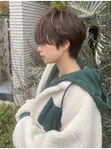 前髪長めハンサムショート