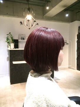 アディクト 綾瀬(ADDICT) 【ADDICT_YuuYa】ボルドーレッド _前下がりボブ