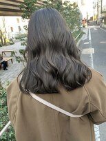 チル(CHILL)&nbsp;グレージュカラー×モード 20代30代40代