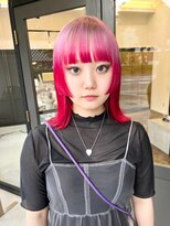ヘアーアイスカルテット(HAIR ICI QUARTET)&nbsp;20代30代ソフトウルフ肩ラインダブルカラーピンクカラー