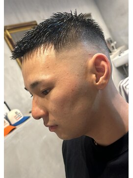 バーバーショップ フォーシーズン(BAR BER SHOP FOURSEASON) メンズショートスタイル/ジェットモヒカン/アップバング