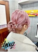 【ヘアセット】韓国風ピンクカラー×華やかねじりシニヨン