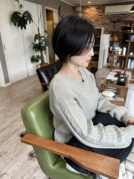 バース プレイス(BIRTH PLACE)の写真/カジュアルな雰囲気でリラックスしながら、あなたの魅力を引き出す似合わせカットを体験しませんか？