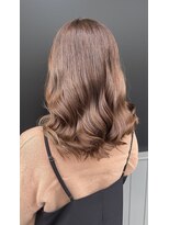 スリーク バイ ロイ 円町本店(sleek by roy)&nbsp;赤みを消したオリーブベージュ。#ツヤ髪