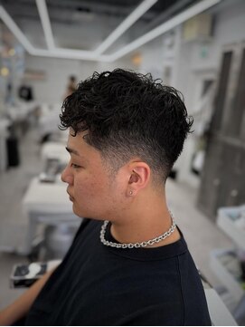 ダムディートウキョウ 心斎橋店(DAMDEE TOKYO) 大人パーマスタイル